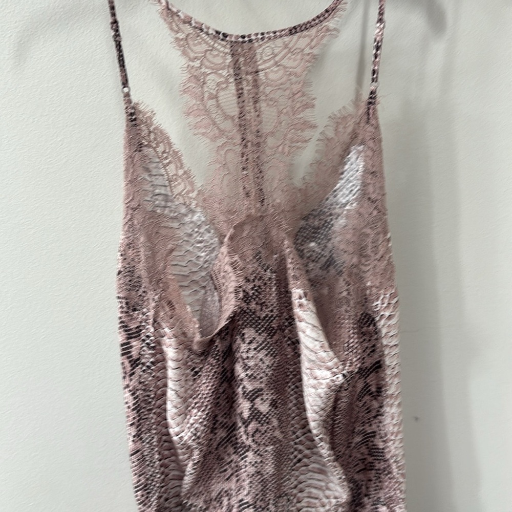 Gold Hawk 💯 Silk Python Romper - Picture 6 of 11